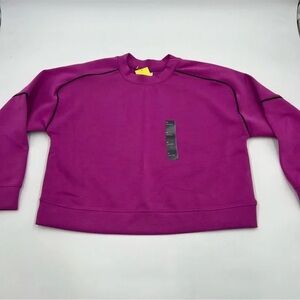 Cropped Crewneck Sweatshirt in Fuchsia with Contrast Stitching